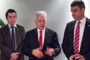 "Amerikalılar T&uuml;rkiye'yi yakından izliyor"