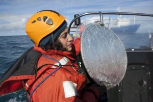 Greenpeace eylemcilerine şok