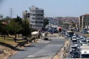 Bu yol iki ay kapalı!