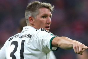 Schweini'ye Rummenigge sahip &ccedil;ıktı