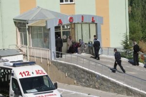 Akli dengesi bozuk olan şahıs katliam yaptı