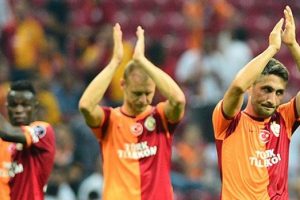 Kağıt &uuml;zerinde Galatasaray &ccedil;ok &uuml;st&uuml;n!