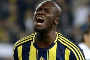 Fenerbah&ccedil;eli futbolcular taraftarlarla buluştu