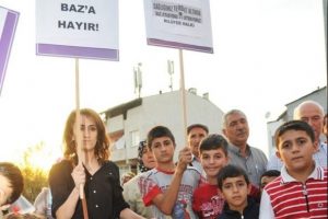 Bursa'da baz istasyonu eylemi