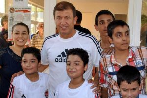 Tanju &Ccedil;olak'tan Terim yorumu