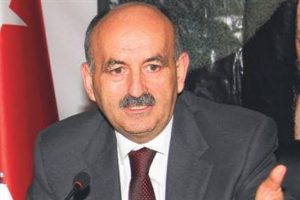 "M&uuml;nazaracı, m&uuml;zakereci ve m&uuml;cadeleci olun"
