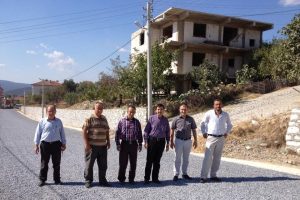 Vatandaşı &ccedil;ileden &ccedil;ıkaran yol yenilendi