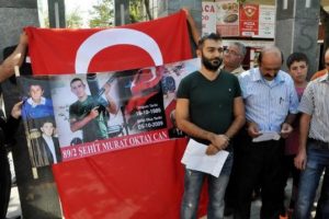 20 yılda 2 asker ş&uuml;pheli şekilde &ouml;ld&uuml;r&uuml;ld&uuml;