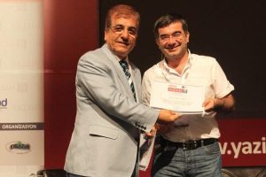 Se&ccedil;im zaferine dijital katkı