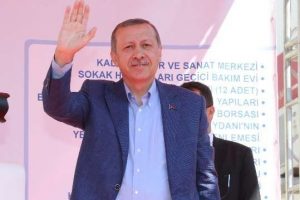 "Biz Ferhatız, sizler de Şirin"