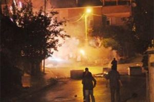 &Ccedil;ete mahalleye saldırdı: 1 &ouml;l&uuml;