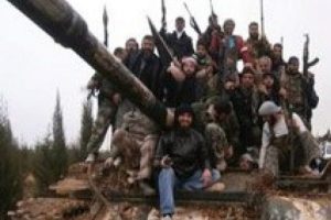 Suriye'de 43 muhalif silahlı grup tek &ccedil;atıda birleşti