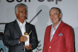 Rahmi Ko&ccedil;'tan golf şov
