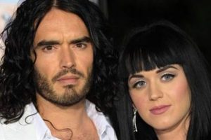 Katy Perry: İntiharı d&uuml;ş&uuml;nd&uuml;m