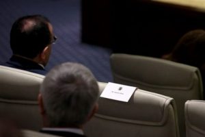 Hakan Fidan gelmedi, koltuğu boş kaldı