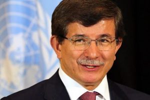 Davutoğlu'ndan Demokratikleşme Paketi yorumu