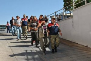 26 kişiye tutuklama