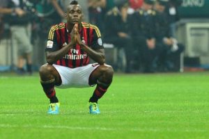 "Balotelli k&ouml;t&uuml; faullerin kurbanı"