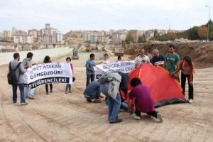 ODT&Uuml;'de yol protestosu