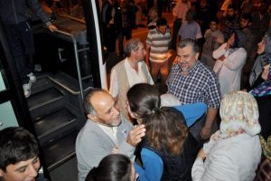 Hacı adayları g&ouml;zyaşlarıyla uğurlandı