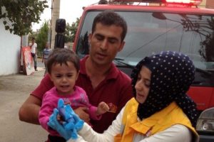 K&uuml;&ccedil;&uuml;k kızın oyunu itfaiyeyi seferber etti