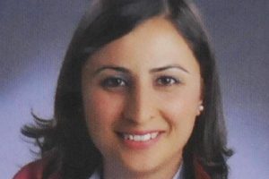 "Bir valiye bu s&ouml;zleri s&ouml;ylemek yakışmıyor"