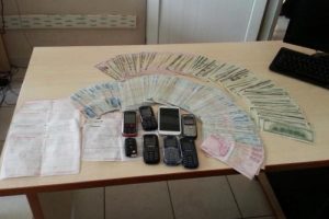 Dolandırıcıların oyununu polis bozdu