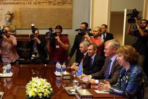 AB Y&uuml;ksek Temsilcisi Ashton Mansur ile g&ouml;r&uuml;şt&uuml;