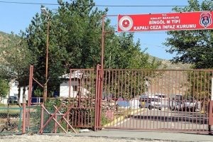 Bing&ouml;l'de 36 personelin g&ouml;rev yeri değişti