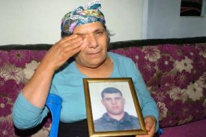 Şehit annesine b&uuml;y&uuml;k şok