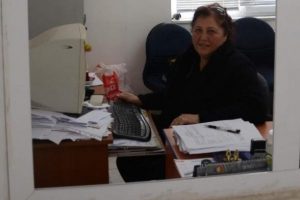 Kadın muhtar 2 mahallede hizmet veriyor