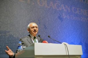 Kılı&ccedil;daroğlu T&Uuml;RMOB Genel Kurulu'na katıldı
