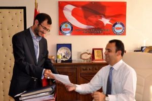 K&uuml;rt&ccedil;e isim i&ccedil;in Kaymakam'a başvurdu