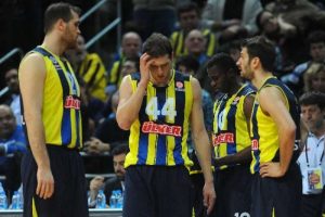 Fener, Oklahoma'yı salladı ama yıkamadı