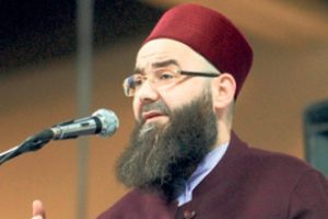 D&uuml;nya malı yalan demişti ama...