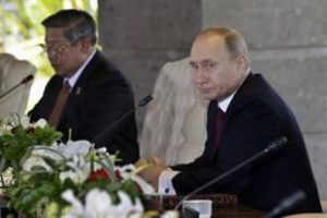 Putin 61 yaşına Bali'de girdi
