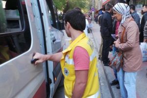 Kapka&ccedil;a uğrayan kadın kriz ge&ccedil;irdi