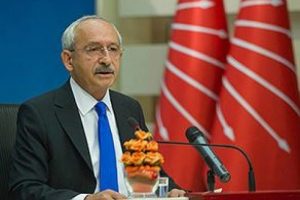 "Asıl 'Türk' sözcüğünü yasaklamak istiyor"