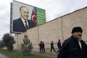 Azerbaycan'da galibi belli olan seçim