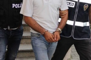 Katliam ş&uuml;phelisi kardeşler yakalandı