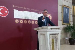"AK Parti, Ha&ccedil;lıların yapamadığını yapmaya &ccedil;alışıyor"