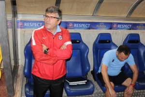 "Fenerbah&ccedil;e ma&ccedil;ında 4 futbolcumuz iğne ile oynadı"