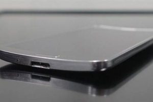 Eğimli ilk akıllı telefon: Galaxy Round