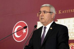 "Alevilere hakaret" iddiasına cevap verdi