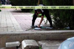 Gen&ccedil; kızların kavgası &ouml;l&uuml;mle bitti