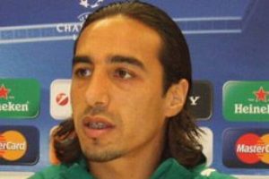 Bursaspor y&ouml;netimi masaya oturdu