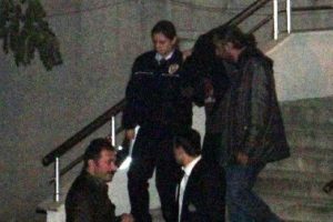 &Ouml;ld&uuml;rd&uuml;ğ&uuml; kocası i&ccedil;in karakola kayıp başvurusunda bulunmuş