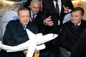 Erdoğan Antonov-158 u&ccedil;ağını inceledi
