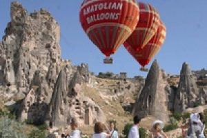 Kapadokya'da ziyaret&ccedil;i sayısı 2 milyonu aştı