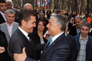 Sarıg&uuml;l ve Gen&ccedil;'ten Ayazağa'da ortak a&ccedil;ılış